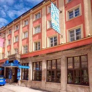 Euro Youth Hostal