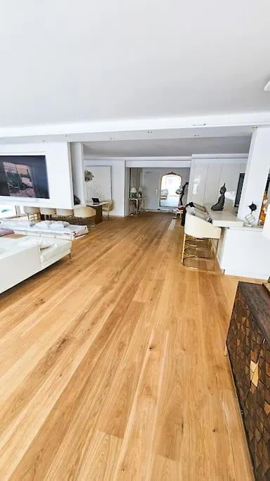 Luxurious Large Home With Pool, Garden, Koi Pond Munich Apartment