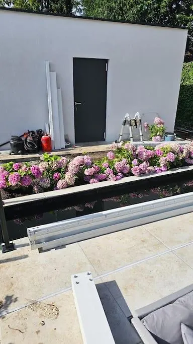 Apartment Luxurious Large Home With Pool, Garden, Koi Pond Munich